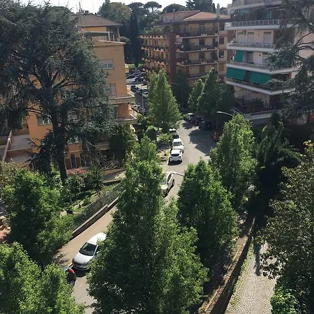 Vatican Panoramic View Apartment Rom